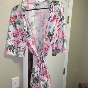 Show Me Your Mumu Robe